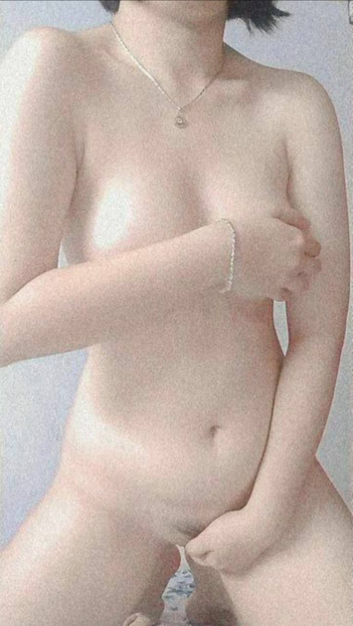 MIAA-665 "Phong tục riêng, phong tục và phong tục!" Sự cám dỗ ngược của Koko là một Creampie, một Servant... Nanami Yokomiya