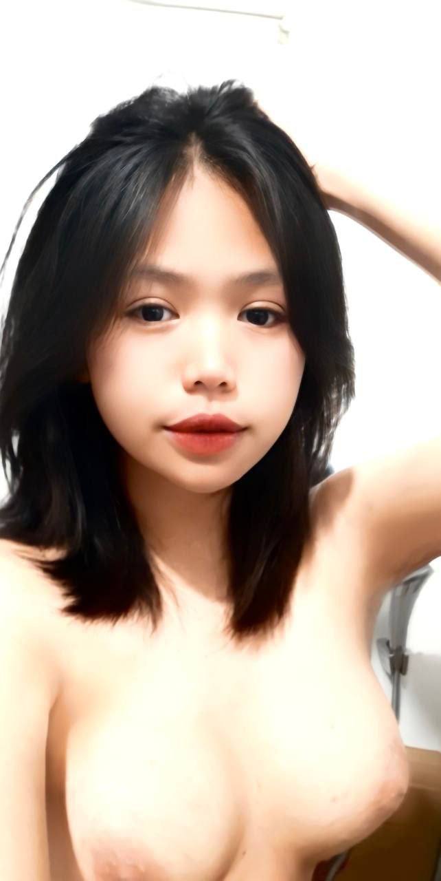Cổng bán vé bằng âm hộ, mua vé bằng sữa đặc dịch vietsub